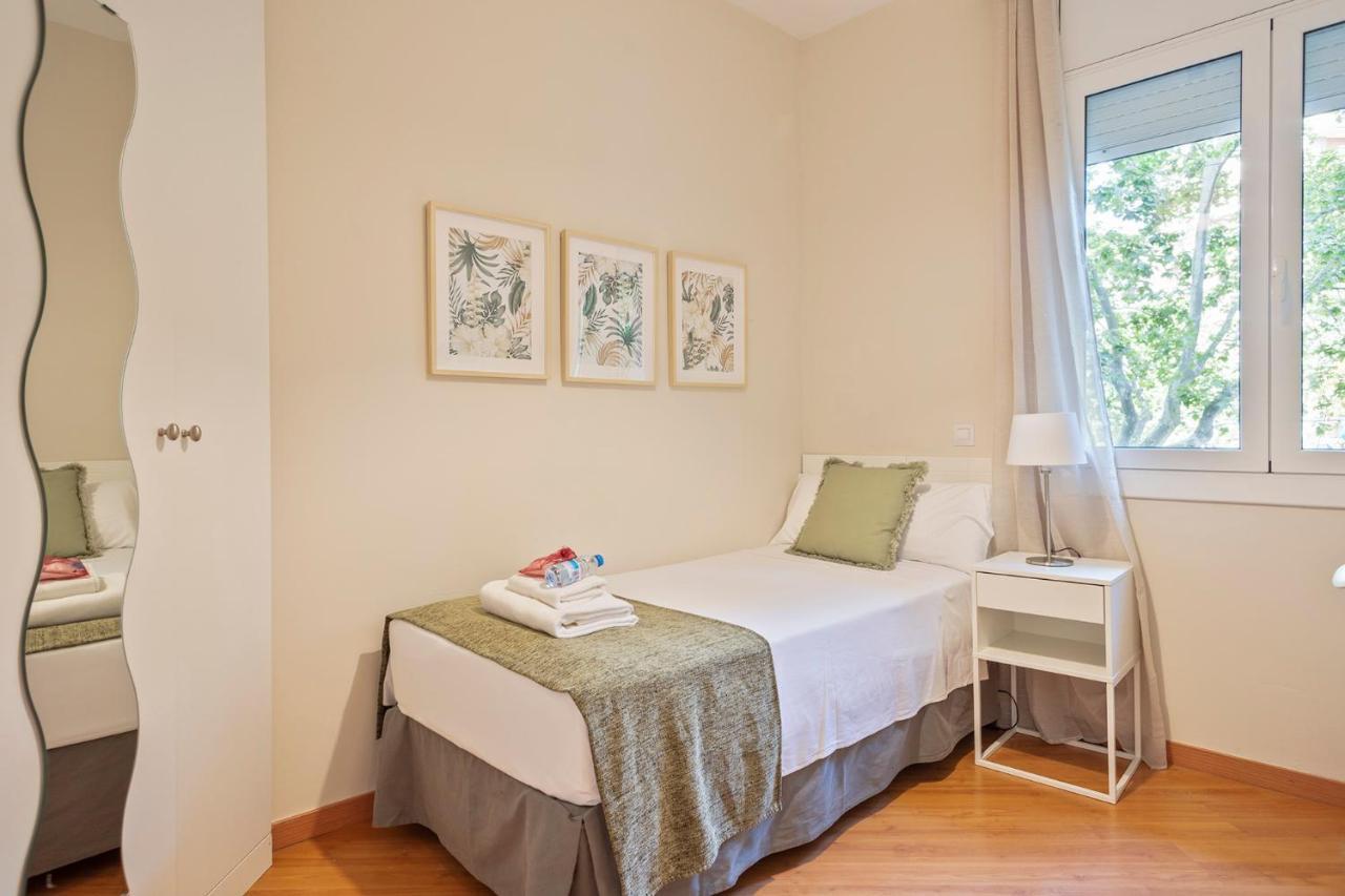 Alcam Paseo San Juan Apartment บาร์เซโลนา ภายนอก รูปภาพ