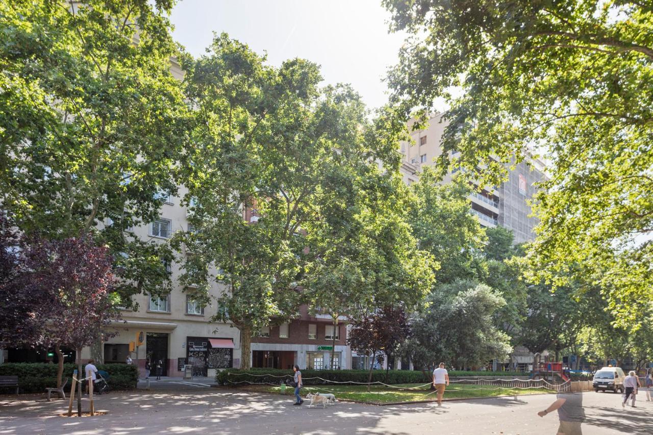 Alcam Paseo San Juan Apartment บาร์เซโลนา ภายนอก รูปภาพ