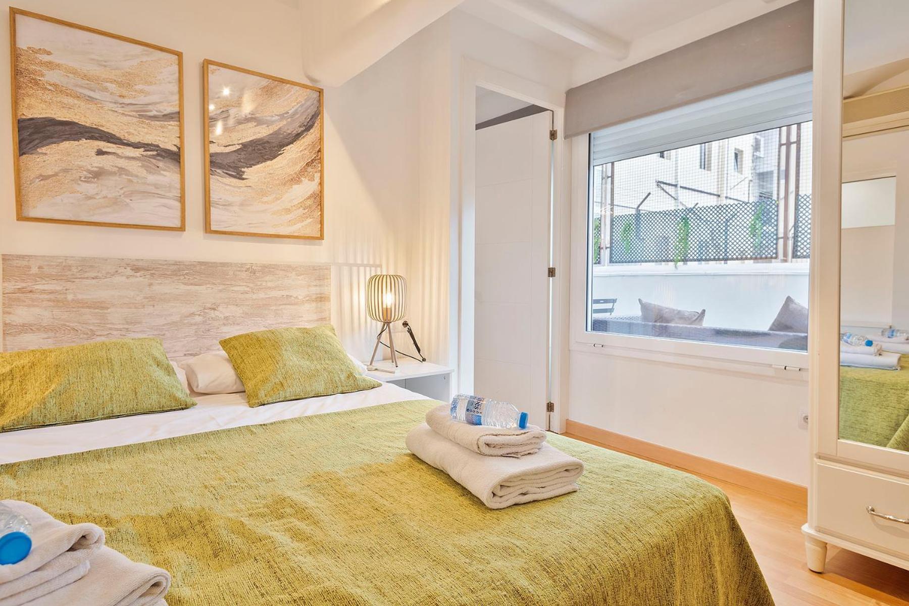 Alcam Paseo San Juan Apartment บาร์เซโลนา ภายนอก รูปภาพ