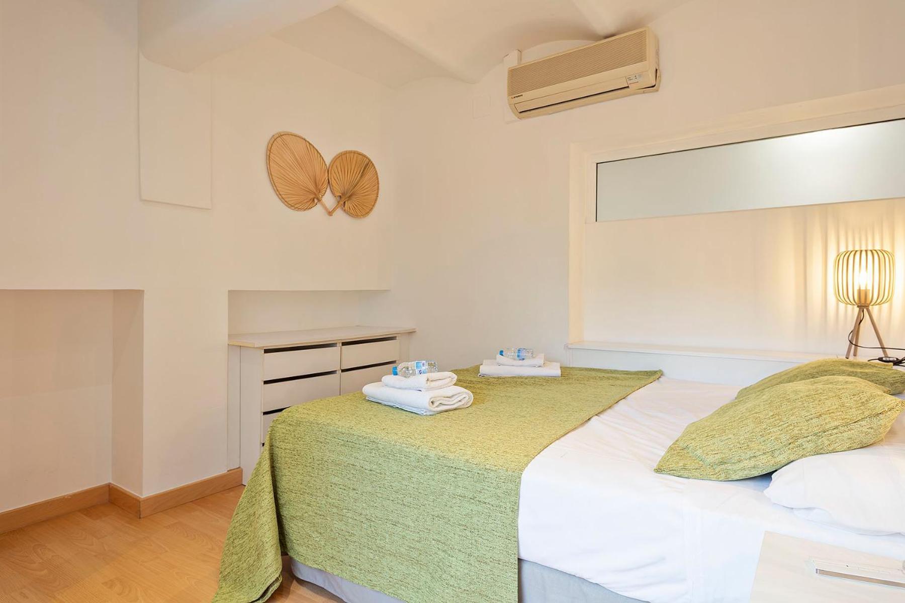 Alcam Paseo San Juan Apartment บาร์เซโลนา ภายนอก รูปภาพ